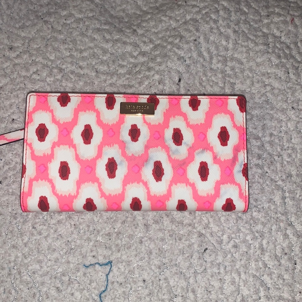 NWT Kate spade wallet